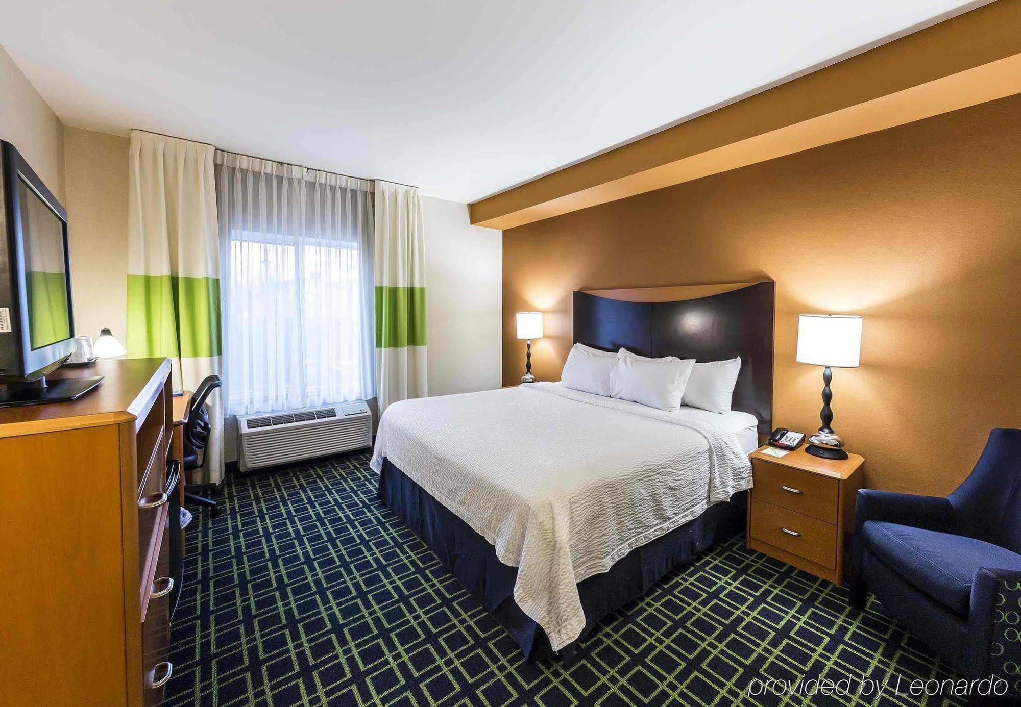 Fairfield Inn & Suites By Marriott Harrisburg West/Ню Къмбърланд Екстериор снимка