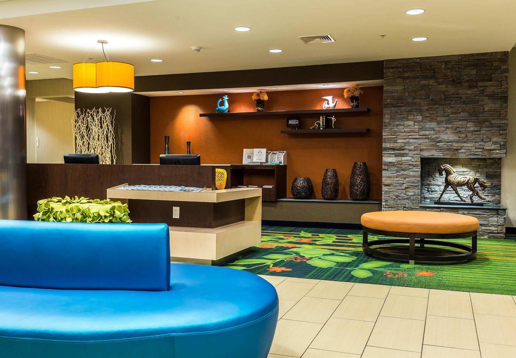 Fairfield Inn & Suites By Marriott Harrisburg West/Ню Къмбърланд Екстериор снимка